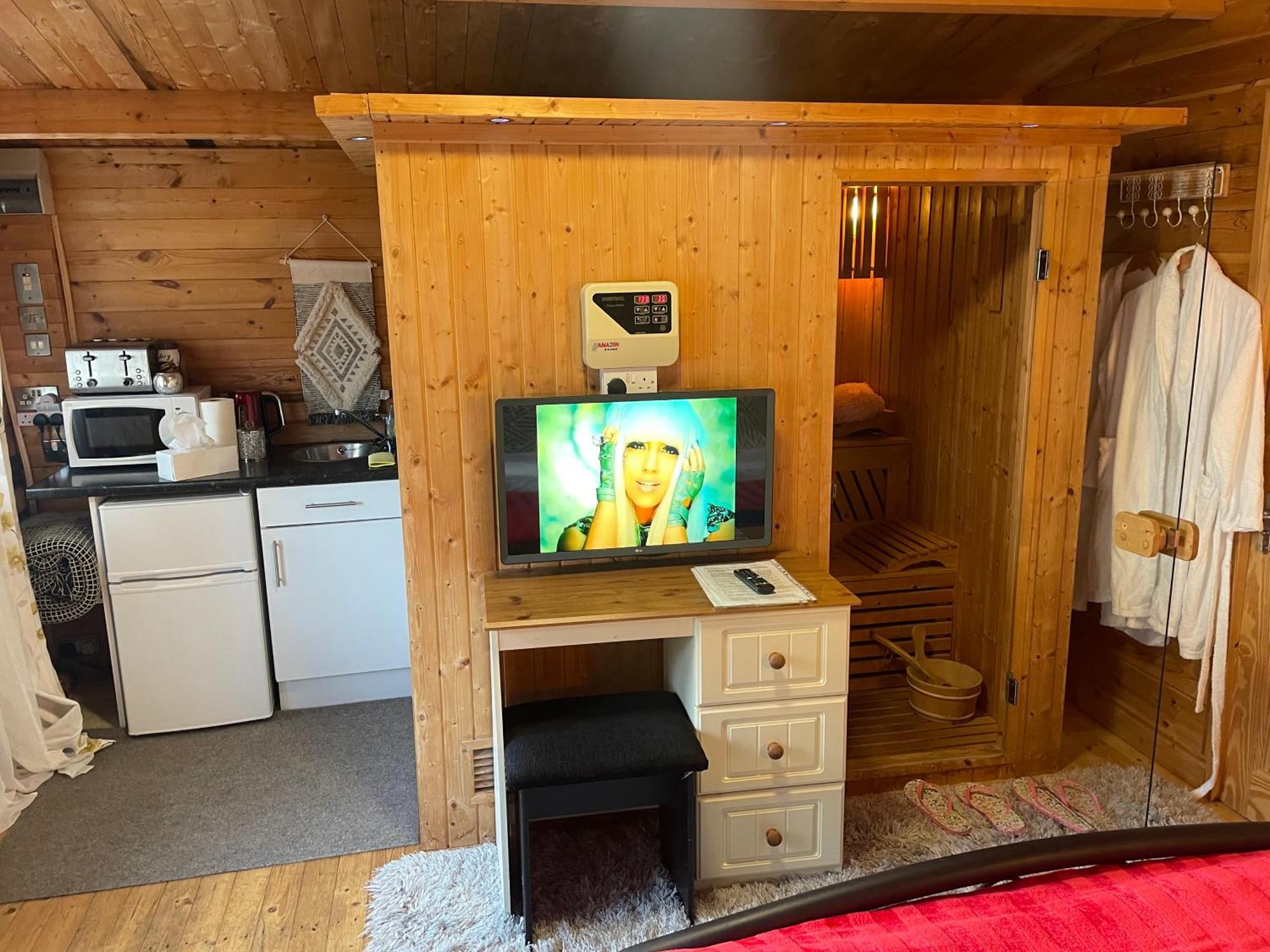 Chalet Free Sauna & Spa Superking Bed Killaloo Екстер'єр фото